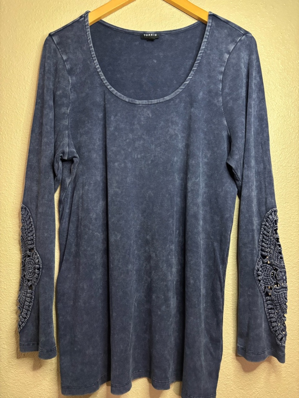 torrid Cotton Modal Rib Scoop Neck Crochet Long Sleeve Top size 3X